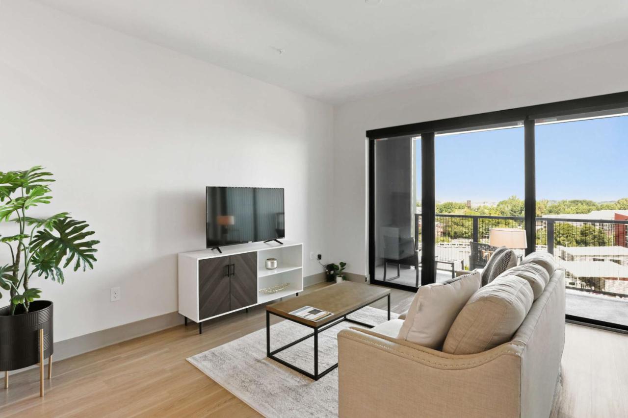 Luxury In West Midtown * Atlanta